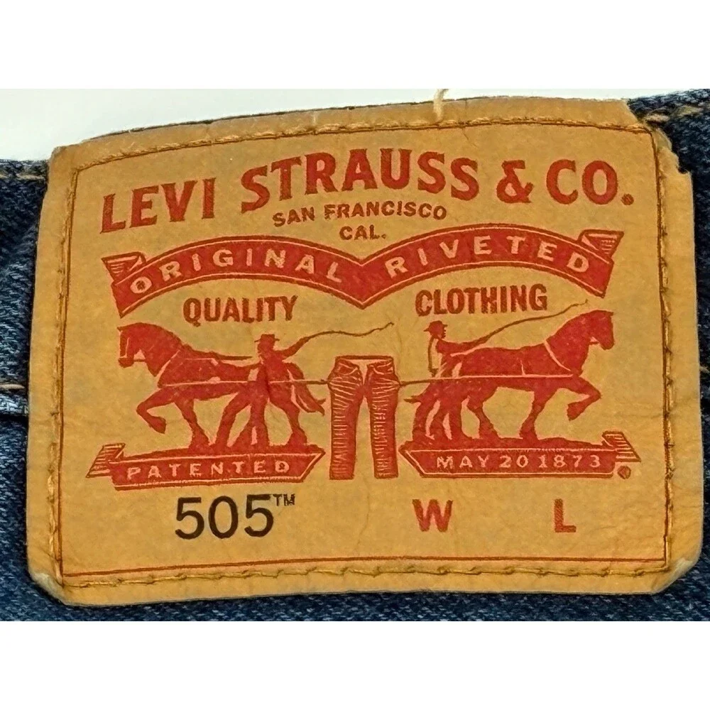 Levi's Men's 505 REGULAR FIT Straight Leg BLUE  JEANS NWT  46X30  100% Cotton